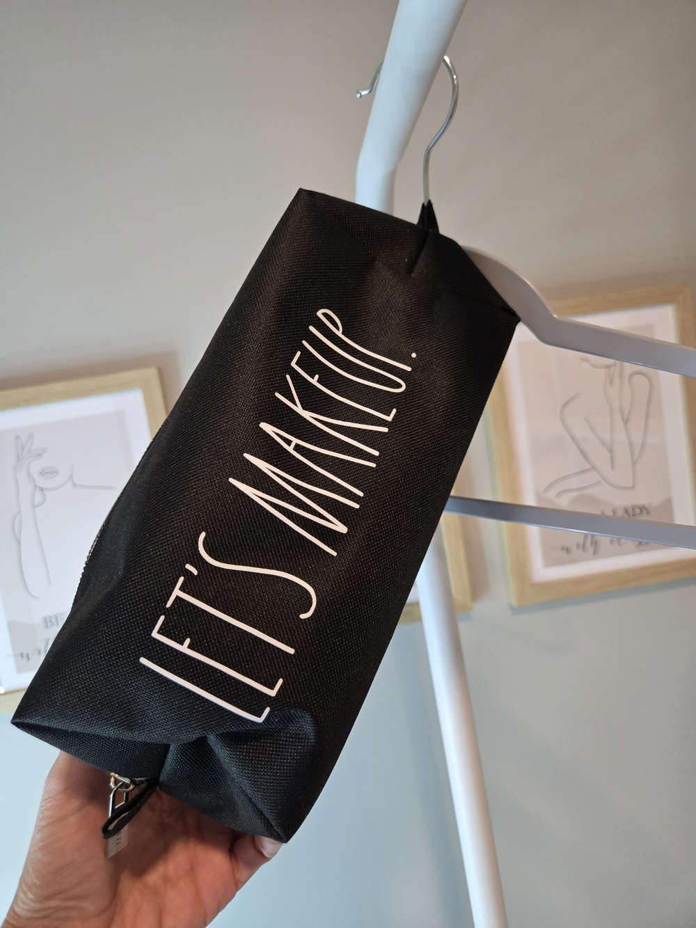 NWOT Rae Dunn Black 'LET'S MAKEUP.' Cosmetic Pouch